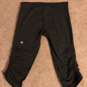 Lululemon Athletica “ In The Flow” Capri Leggings